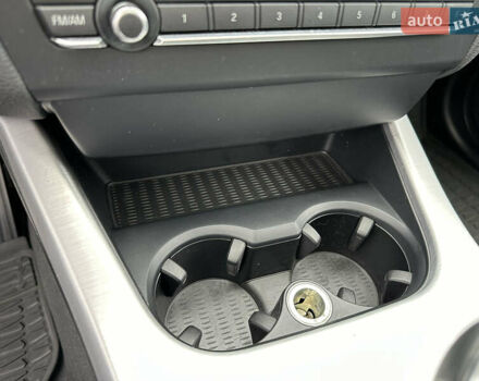 Серый БМВ Х3, объемом двигателя 2 л и пробегом 150 тыс. км за 14399 $, фото 66 на Automoto.ua