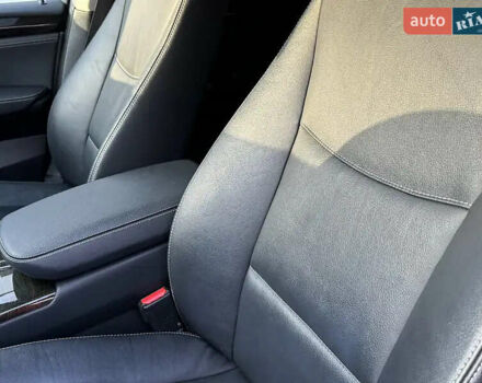 Серый БМВ Х3, объемом двигателя 2 л и пробегом 165 тыс. км за 13500 $, фото 17 на Automoto.ua