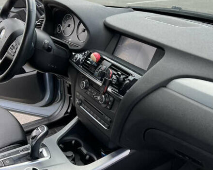 Серый БМВ Х3, объемом двигателя 2.98 л и пробегом 180 тыс. км за 14000 $, фото 6 на Automoto.ua