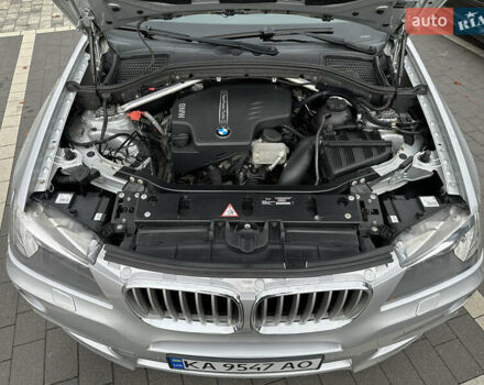 Серый БМВ Х3, объемом двигателя 2 л и пробегом 150 тыс. км за 14399 $, фото 88 на Automoto.ua
