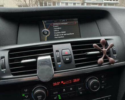 Серый БМВ Х3, объемом двигателя 2 л и пробегом 225 тыс. км за 13000 $, фото 9 на Automoto.ua