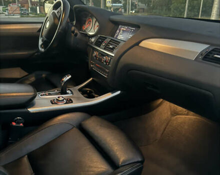 Серый БМВ Х3, объемом двигателя 3.01 л и пробегом 200 тыс. км за 15000 $, фото 1 на Automoto.ua