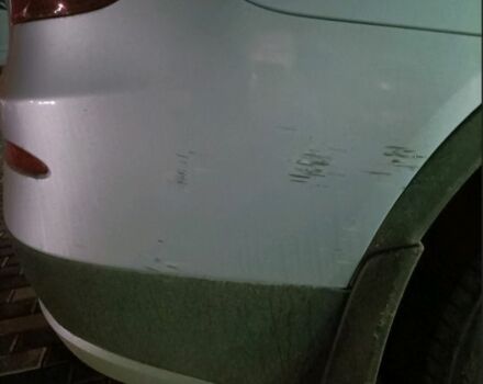 Серый БМВ Х3, объемом двигателя 2 л и пробегом 260 тыс. км за 10500 $, фото 6 на Automoto.ua