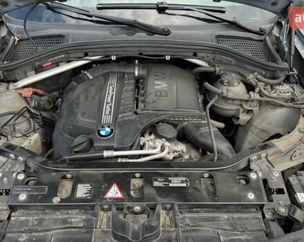 Серый БМВ Х3, объемом двигателя 2.98 л и пробегом 180 тыс. км за 14000 $, фото 11 на Automoto.ua