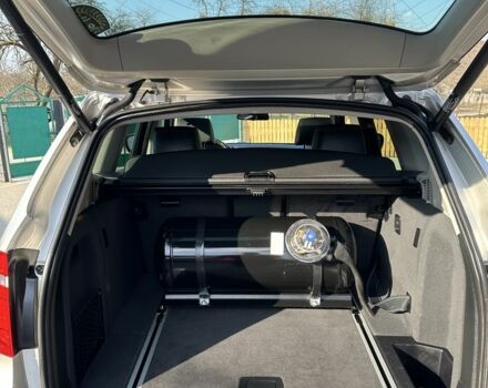 Серый БМВ Х3, объемом двигателя 3 л и пробегом 305 тыс. км за 10000 $, фото 2 на Automoto.ua