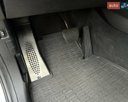 Серый БМВ Х3, объемом двигателя 2 л и пробегом 150 тыс. км за 14399 $, фото 37 на Automoto.ua