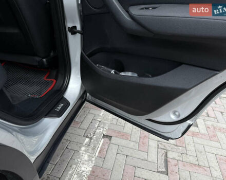 Серый БМВ Х3, объемом двигателя 2 л и пробегом 255 тыс. км за 15300 $, фото 16 на Automoto.ua