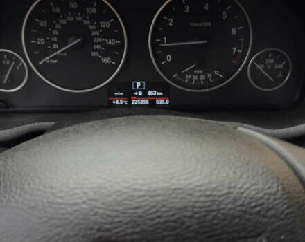 Серый БМВ Х3, объемом двигателя 2 л и пробегом 225 тыс. км за 13000 $, фото 5 на Automoto.ua