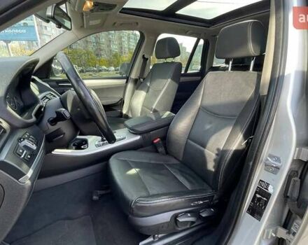 Серый БМВ Х3, объемом двигателя 2 л и пробегом 291 тыс. км за 16490 $, фото 6 на Automoto.ua