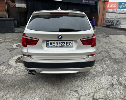 Серый БМВ Х3, объемом двигателя 2 л и пробегом 144 тыс. км за 14000 $, фото 4 на Automoto.ua