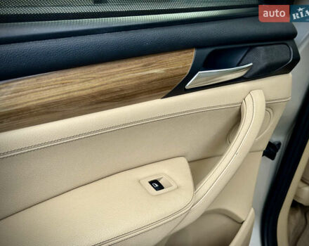 Серый БМВ Х3, объемом двигателя 2 л и пробегом 195 тыс. км за 13000 $, фото 18 на Automoto.ua