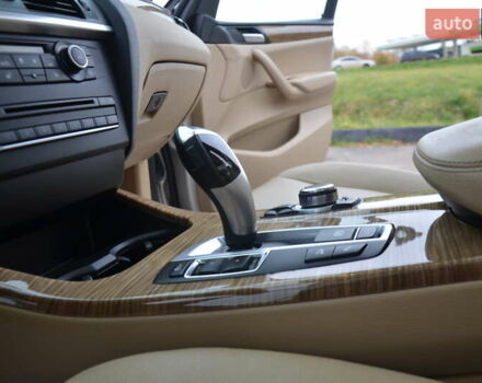 Серый БМВ Х3, объемом двигателя 2 л и пробегом 158 тыс. км за 12850 $, фото 43 на Automoto.ua