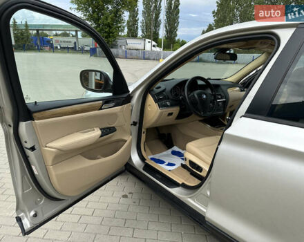 Серый БМВ Х3, объемом двигателя 2 л и пробегом 196 тыс. км за 12999 $, фото 11 на Automoto.ua