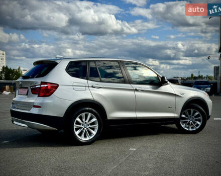 Серый БМВ Х3, объемом двигателя 2 л и пробегом 195 тыс. км за 13000 $, фото 6 на Automoto.ua