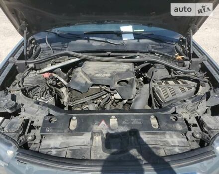 Серый БМВ Х3, объемом двигателя 2 л и пробегом 150 тыс. км за 2000 $, фото 10 на Automoto.ua
