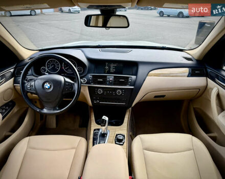 Серый БМВ Х3, объемом двигателя 2 л и пробегом 195 тыс. км за 13000 $, фото 26 на Automoto.ua