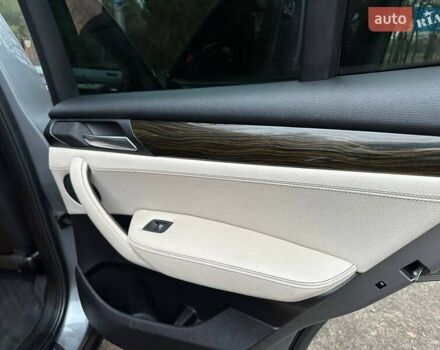 Серый БМВ Х3, объемом двигателя 2 л и пробегом 246 тыс. км за 17000 $, фото 21 на Automoto.ua