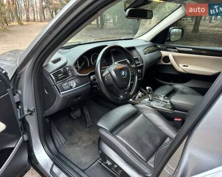 Серый БМВ Х3, объемом двигателя 2 л и пробегом 246 тыс. км за 17000 $, фото 5 на Automoto.ua