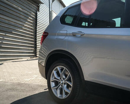 Серый БМВ Х3, объемом двигателя 3.01 л и пробегом 179 тыс. км за 17712 $, фото 5 на Automoto.ua