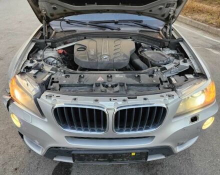 Серый БМВ Х3, объемом двигателя 2 л и пробегом 142 тыс. км за 3800 $, фото 4 на Automoto.ua