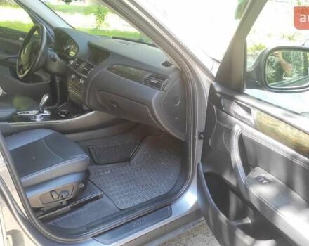 Серый БМВ Х3, объемом двигателя 2 л и пробегом 213 тыс. км за 14000 $, фото 4 на Automoto.ua