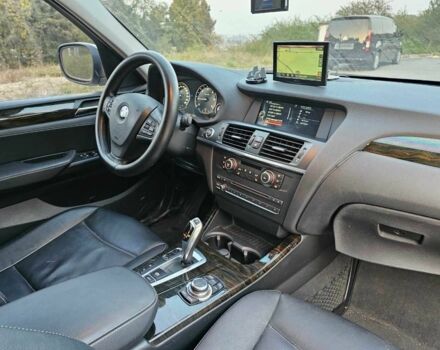 Серый БМВ Х3, объемом двигателя 2 л и пробегом 142 тыс. км за 3800 $, фото 6 на Automoto.ua