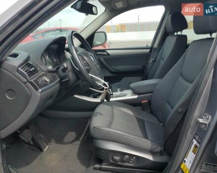 Серый БМВ Х3, объемом двигателя 2 л и пробегом 54 тыс. км за 1800 $, фото 6 на Automoto.ua