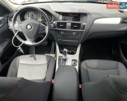 Серый БМВ Х3, объемом двигателя 2 л и пробегом 54 тыс. км за 1800 $, фото 7 на Automoto.ua