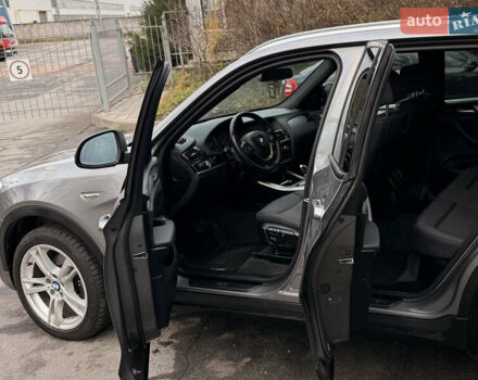 Серый БМВ Х3, объемом двигателя 2 л и пробегом 177 тыс. км за 16000 $, фото 9 на Automoto.ua