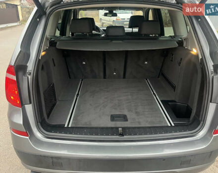 Серый БМВ Х3, объемом двигателя 2 л и пробегом 166 тыс. км за 13400 $, фото 18 на Automoto.ua