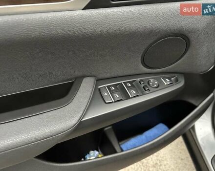 Серый БМВ Х3, объемом двигателя 2 л и пробегом 194 тыс. км за 16800 $, фото 26 на Automoto.ua