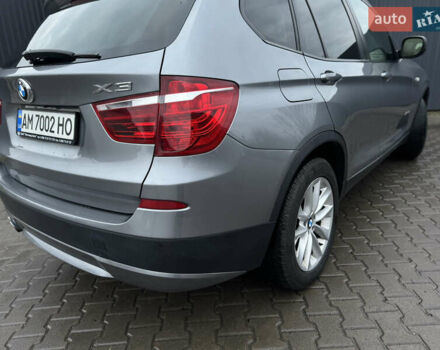 Серый БМВ Х3, объемом двигателя 2 л и пробегом 185 тыс. км за 13000 $, фото 5 на Automoto.ua