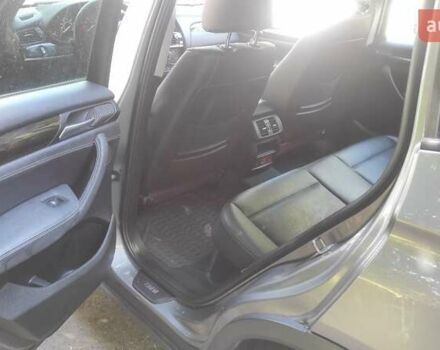 Серый БМВ Х3, объемом двигателя 2 л и пробегом 213 тыс. км за 14000 $, фото 1 на Automoto.ua