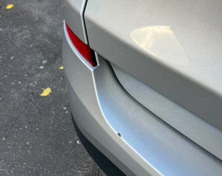 Серый БМВ Х3, объемом двигателя 2 л и пробегом 194 тыс. км за 14000 $, фото 4 на Automoto.ua