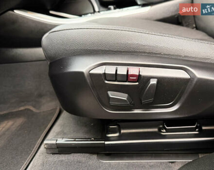 Серый БМВ Х3, объемом двигателя 2 л и пробегом 177 тыс. км за 16000 $, фото 11 на Automoto.ua