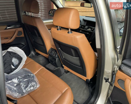 Сірий БМВ Х3, об'ємом двигуна 2 л та пробігом 241 тис. км за 23900 $, фото 7 на Automoto.ua