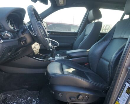 Серый БМВ Х3, объемом двигателя 3 л и пробегом 249 тыс. км за 11000 $, фото 6 на Automoto.ua