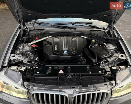 Серый БМВ Х3, объемом двигателя 2 л и пробегом 177 тыс. км за 16000 $, фото 23 на Automoto.ua