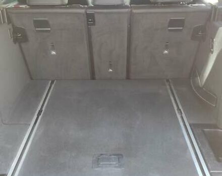 Серый БМВ Х3, объемом двигателя 2 л и пробегом 213 тыс. км за 14000 $, фото 2 на Automoto.ua