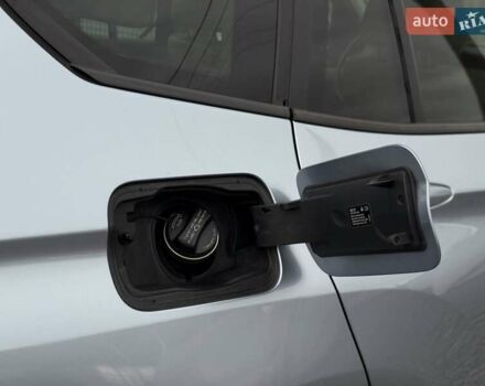 Серый БМВ Х3, объемом двигателя 2 л и пробегом 197 тыс. км за 12750 $, фото 63 на Automoto.ua