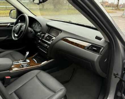 Серый БМВ Х3, объемом двигателя 2 л и пробегом 216 тыс. км за 13500 $, фото 5 на Automoto.ua