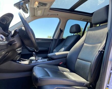 Серый БМВ Х3, объемом двигателя 2 л и пробегом 137 тыс. км за 13600 $, фото 5 на Automoto.ua