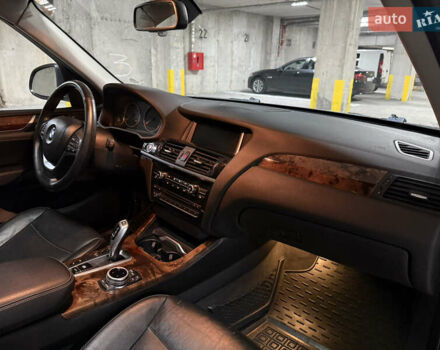 Сірий БМВ Х3, об'ємом двигуна 2 л та пробігом 237 тис. км за 13500 $, фото 35 на Automoto.ua