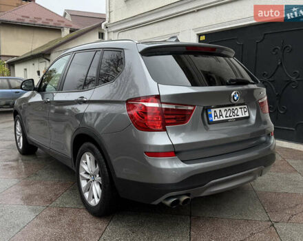 Серый БМВ Х3, объемом двигателя 2 л и пробегом 175 тыс. км за 15000 $, фото 6 на Automoto.ua