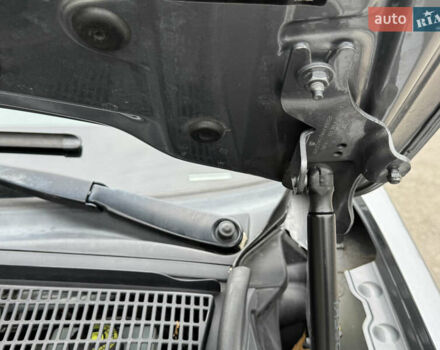 Серый БМВ Х3, объемом двигателя 2 л и пробегом 205 тыс. км за 15200 $, фото 71 на Automoto.ua