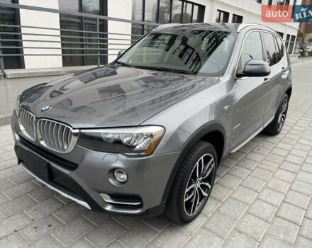 Серый БМВ Х3, объемом двигателя 2 л и пробегом 155 тыс. км за 15000 $, фото 4 на Automoto.ua