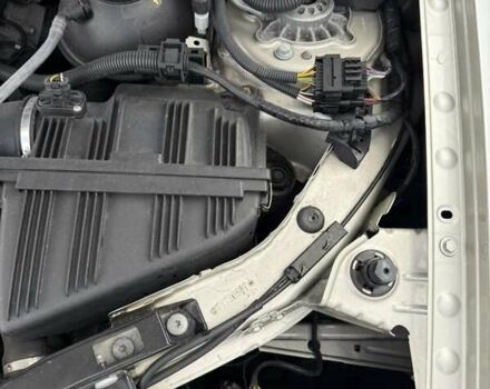 Серый БМВ Х3, объемом двигателя 2 л и пробегом 176 тыс. км за 15900 $, фото 9 на Automoto.ua