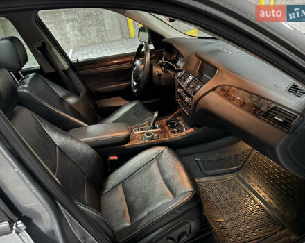 Сірий БМВ Х3, об'ємом двигуна 2 л та пробігом 237 тис. км за 13500 $, фото 36 на Automoto.ua