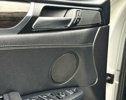 Сірий БМВ Х3, об'ємом двигуна 2 л та пробігом 135 тис. км за 17999 $, фото 27 на Automoto.ua