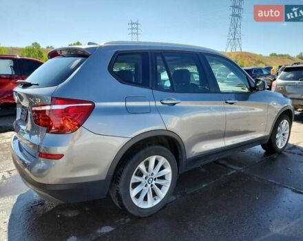 Серый БМВ Х3, объемом двигателя 2 л и пробегом 146 тыс. км за 2000 $, фото 3 на Automoto.ua